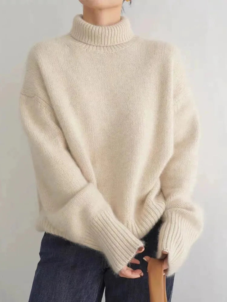 Lynn Women's Wool Turtleneck Sweater