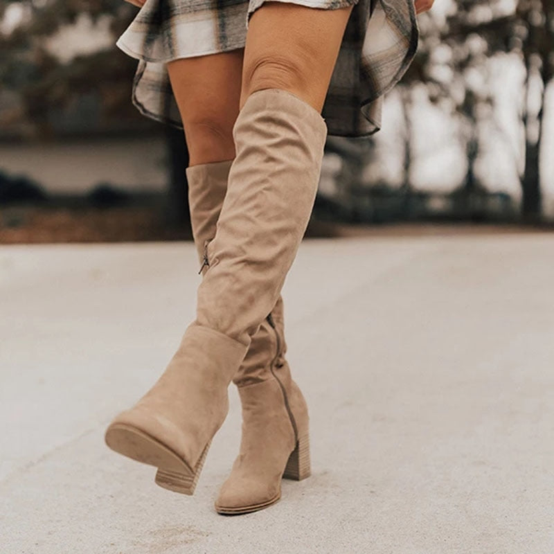 Women's Block Heel Knee-High Boots — Black