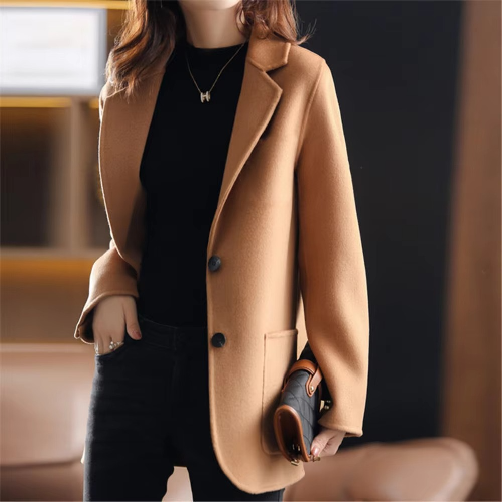 Women's Double-Breasted Tailored Blazer Coat — Beige