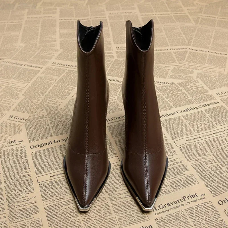 Women's Pointed Toe Heeled Ankle Boots — Black