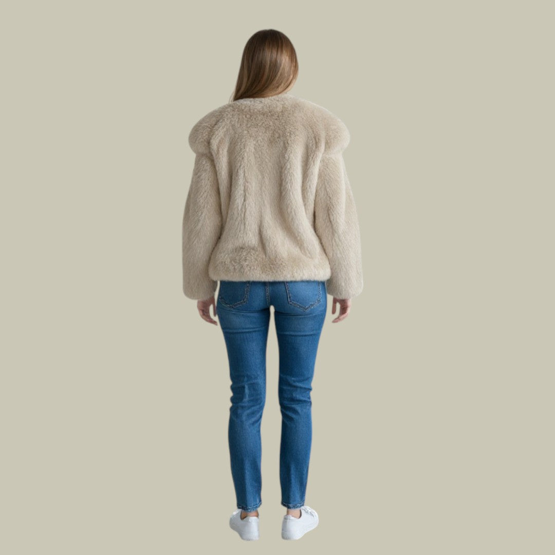 Women's Thick Knit Ribbed Neck Sweater — Black