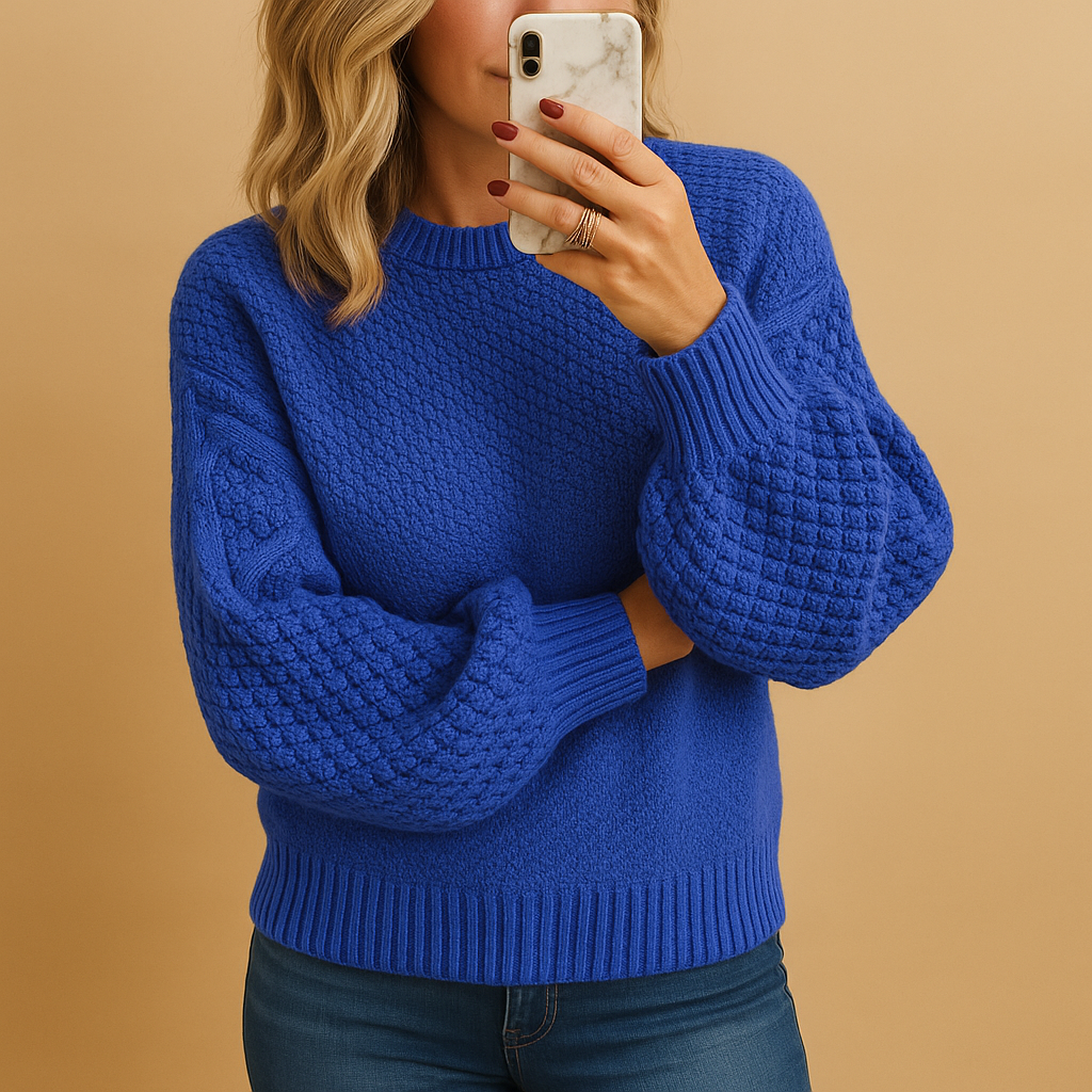Women's Chunky Knit Crew Neck Sweater — Beige