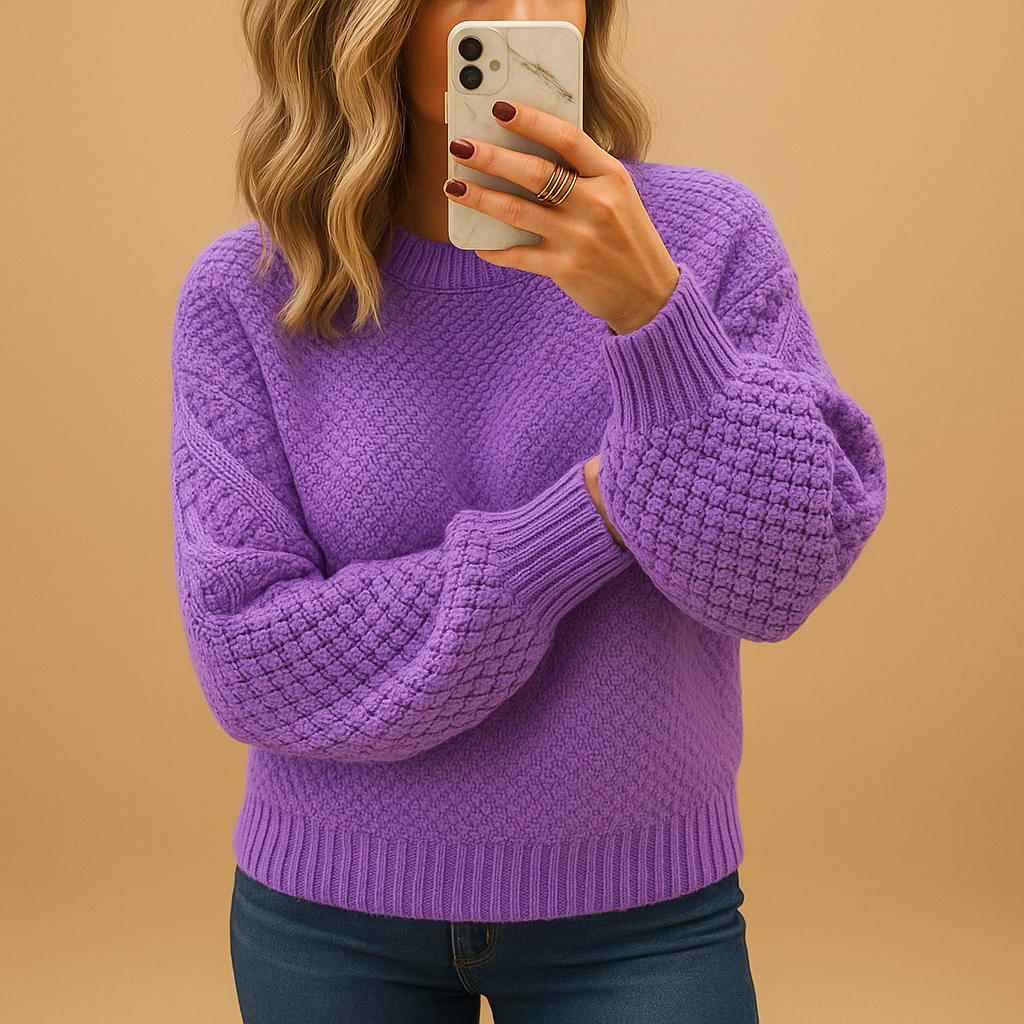 Women's Chunky Knit Crew Neck Sweater — Beige